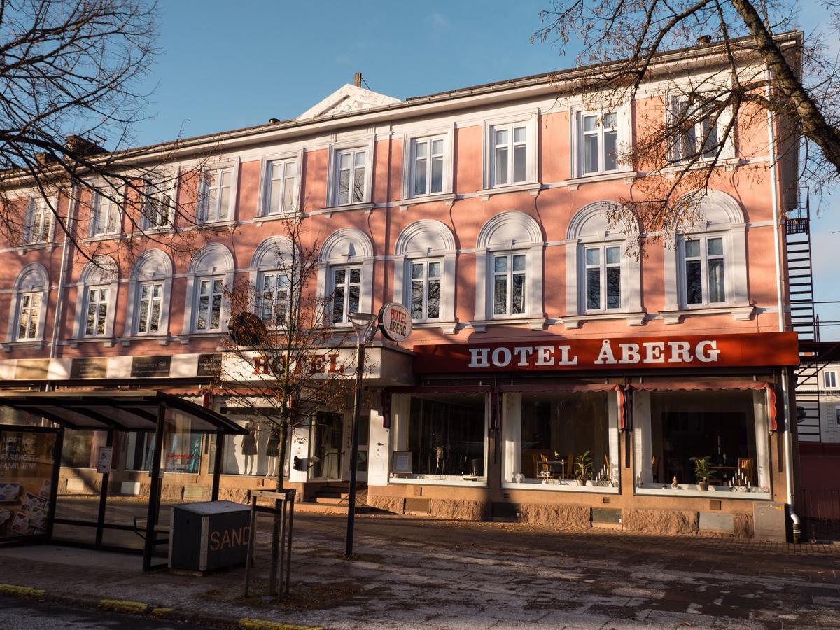 Hotel Aberg Centralhotellet Tranås Exteriér fotografie
